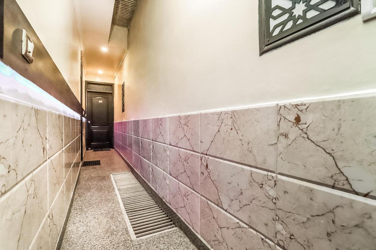 Hotel Shiv Palace New Delhi Exterior photo